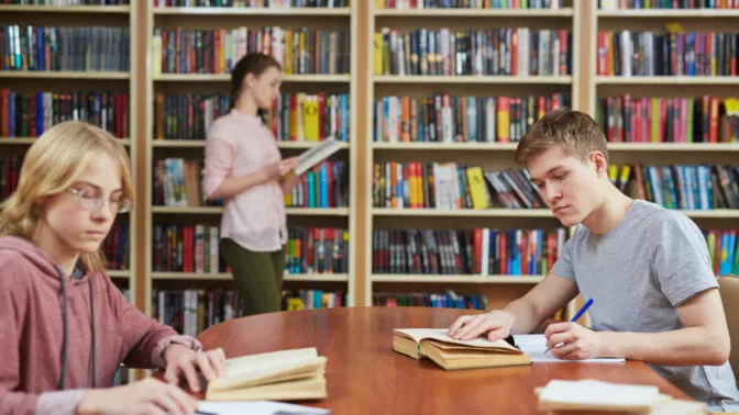 Sri Narayana College - Library Science Courses